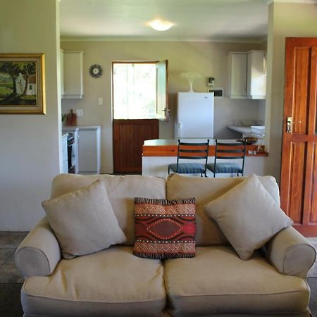 אונדרברג Cicada Self Catering Cottage מראה חיצוני תמונה