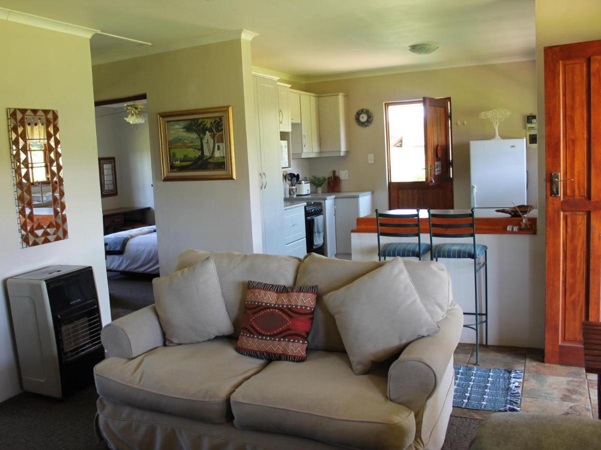 אונדרברג Cicada Self Catering Cottage מראה חיצוני תמונה