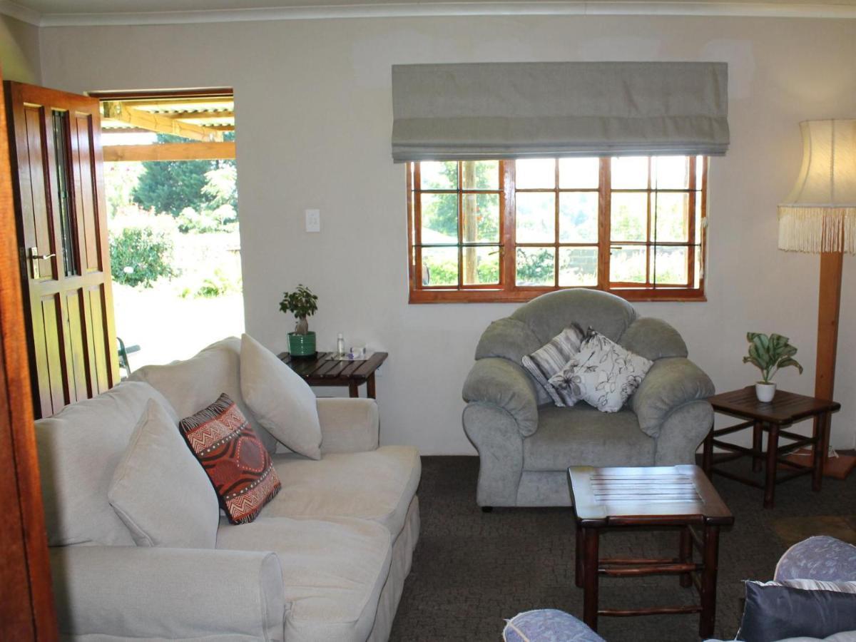 אונדרברג Cicada Self Catering Cottage מראה חיצוני תמונה