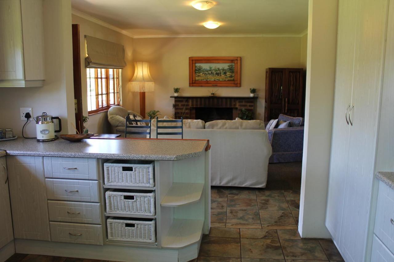 אונדרברג Cicada Self Catering Cottage מראה חיצוני תמונה